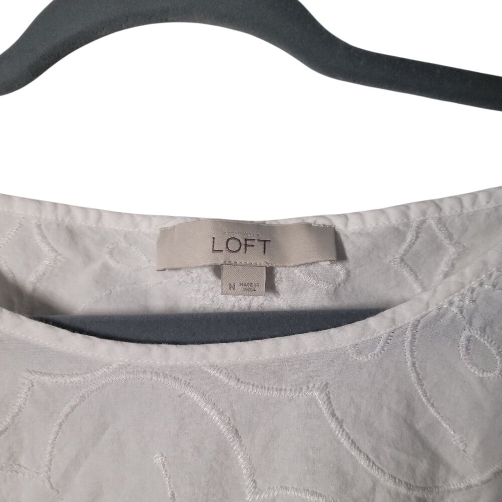 LOFT Whimsy Croquet Embroidered Floral Texture Scalloped Hemline Top - Picture 3 of 4